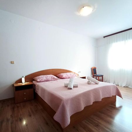 Apartments Jelovac Пореч Екстер'єр фото