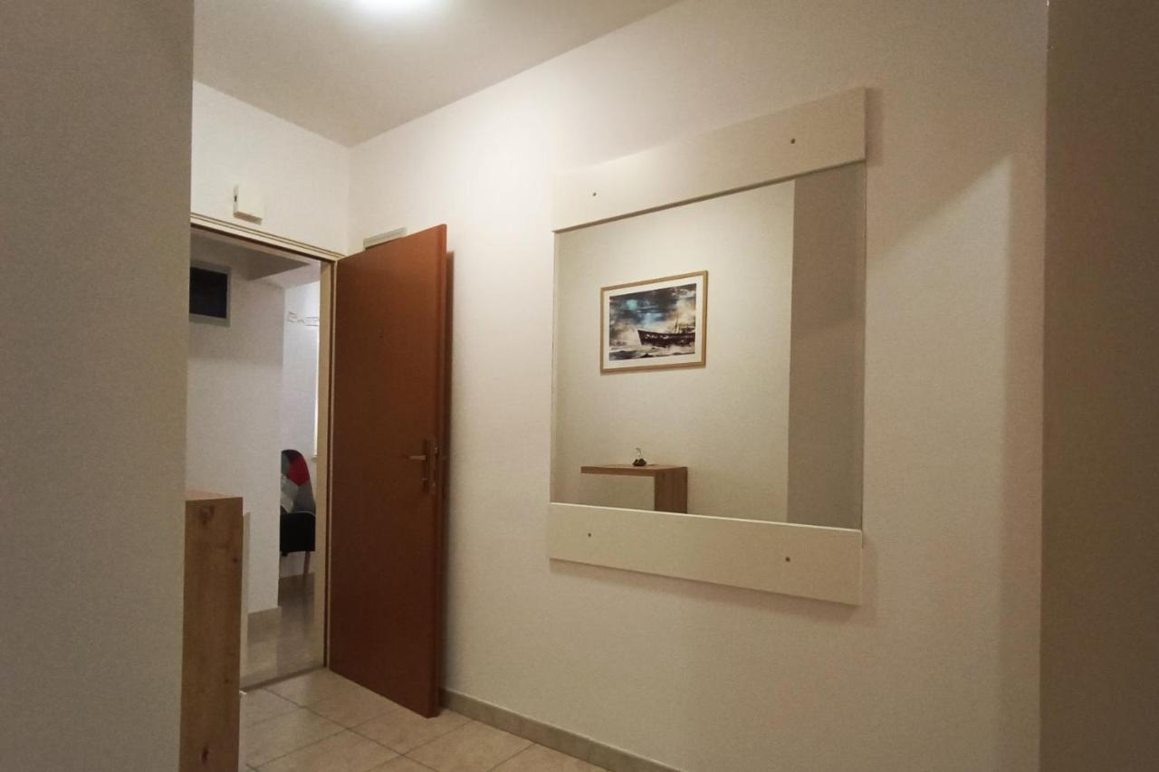 Apartments Jelovac Пореч Екстер'єр фото