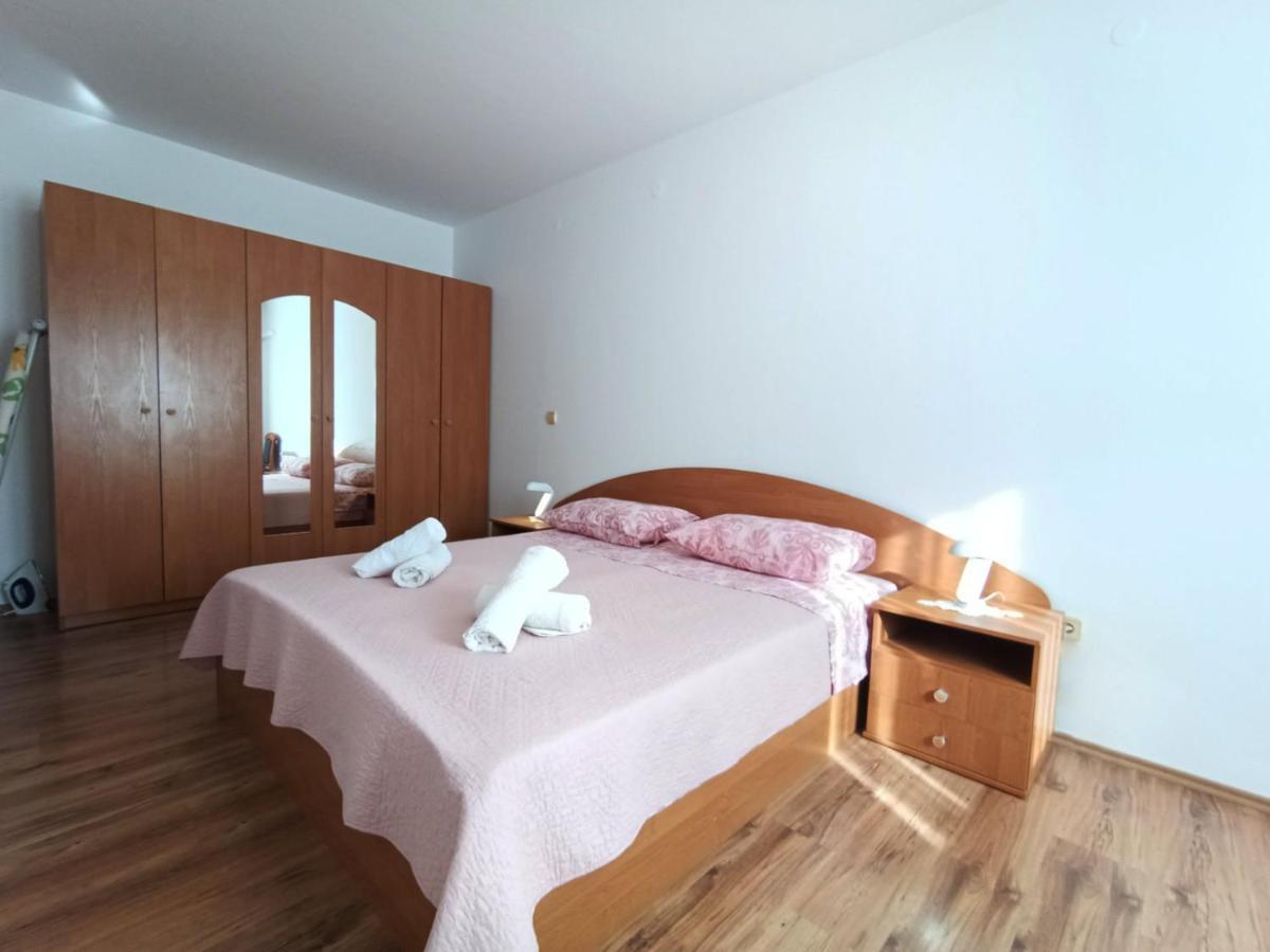Apartments Jelovac Пореч Екстер'єр фото