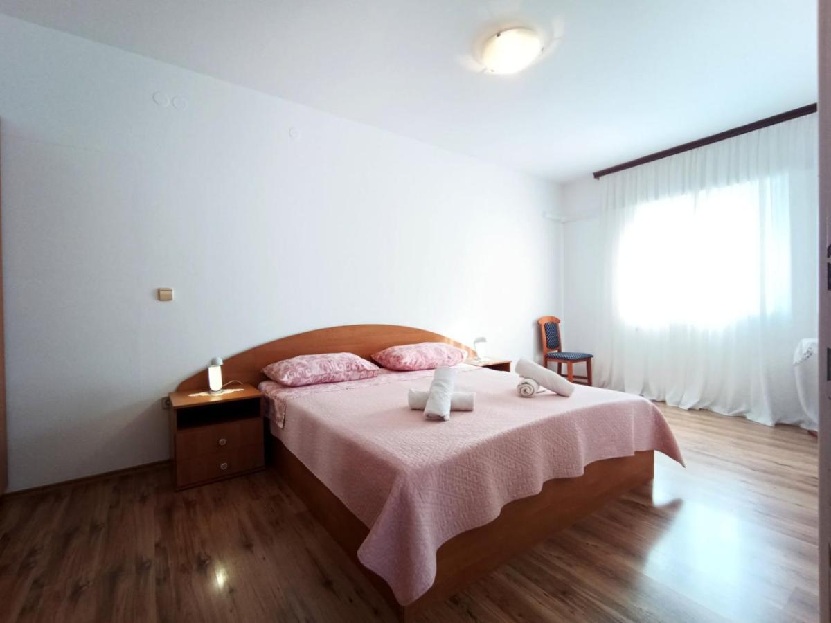 Apartments Jelovac Пореч Екстер'єр фото