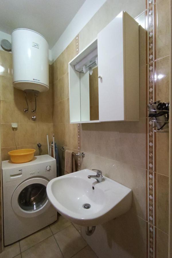 Apartments Jelovac Пореч Екстер'єр фото