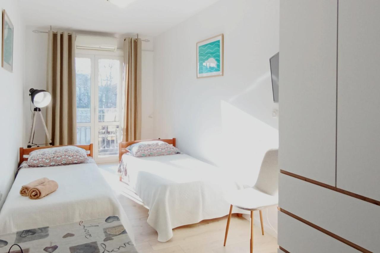 Apartments Jelovac Пореч Екстер'єр фото